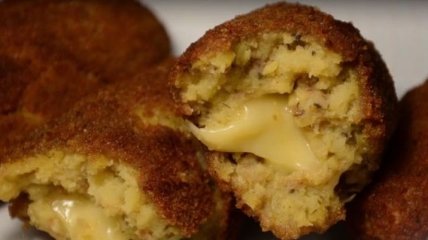 Рецепт дня: хрустящие картофельные палочки с сыром