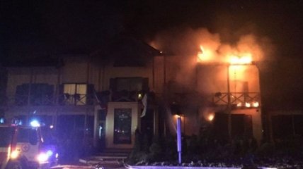 В Луцке вспыхнул масштабный пожар в гостинице