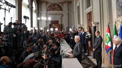 В Италии требуют объявить импичмент президенту 