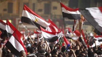 Армия Египта подтвердила задержание президента Мухаммеда Мурси  
