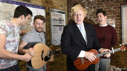 В Лондоне уличным музыкантам можно будет жертвовать через терминал 