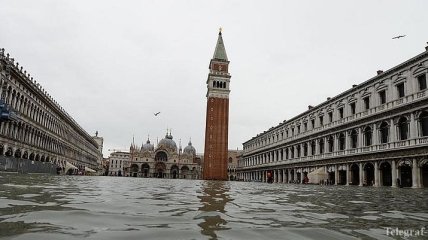 Затишье перед бурей: в Венеции упал уровень воды