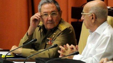 Актуализация кубинской экономики движется уверенно - Рауль Кастро