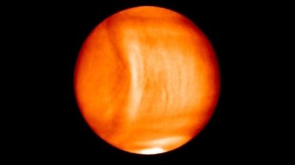 Ученые обнаружили следы гравитационных волн в атмосфере Венеры