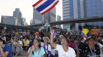 Движение в Бангкоке парализовано из-за новых акций оппозиции