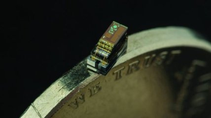 Инженеры создали уникальный компьютер величиной 1 миллиметр (Видео)