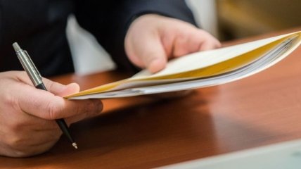 Порошенко подписал закон, который повысит качество финансовой отчетности