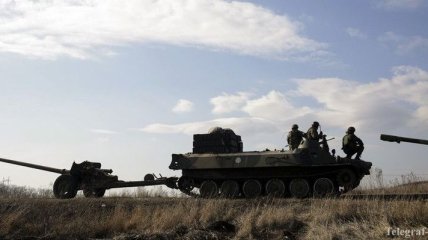 Сегодня силы АТО начнут отвод вооружений на Луганщине