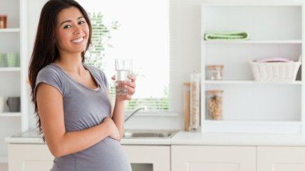 Питьевой режим беременной в жару: полезные советы