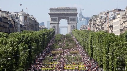 Елисейские поля в Париже будут раз в месяц закрывать для автомобилей