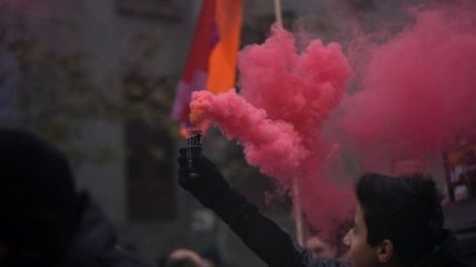 Пашиняну в Армении объявили ультиматум: фото и видео, как прошли протесты