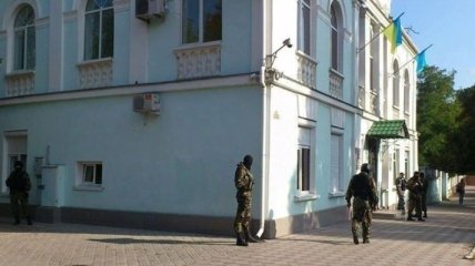 ФСБ обыскивает здание Меджлиса