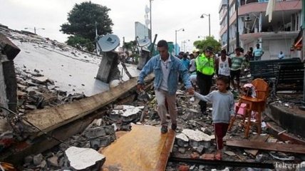 Землетрясения в Эквадоре: число жертв превысило 400 человек