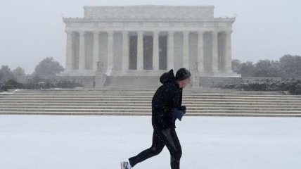 Все федеральные ведомства в Вашингтоне закрыты из-за непогоды