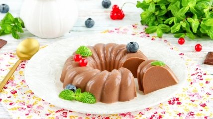 Легкий нежный десерт с насыщенным шоколадным вкусом