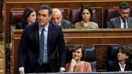 Премьер-министр Испании возглавит правительство меньшинства 