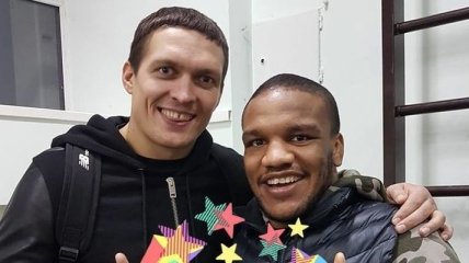 Golden man: Усик поздравил Беленюка с победой на чемпионате мира