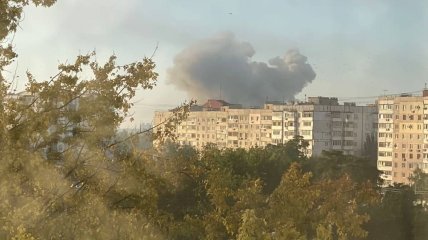 Дым после взрыва в Запорожье