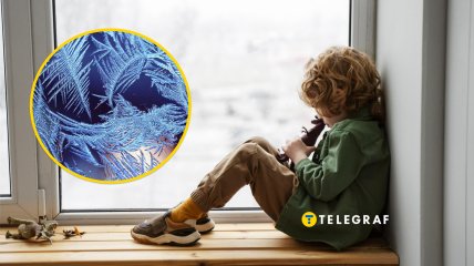 Окно в мороз, мальчик