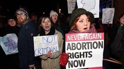 Легализацию абортов в Ирландии вынесут на референдум