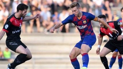 Голландский клуб объявил о переходе Бускетса из Барселоны