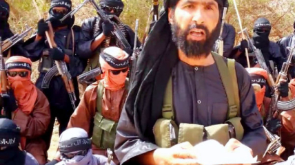 Одне з небагатьох достовірних фото лідера ІДІЛ в Сахарі.