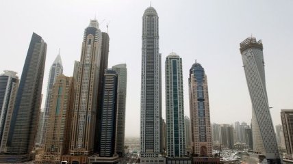 Дубаи: высокий отель и живые пингвины