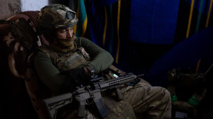 Боєць групи "Омега" тримає оборону у Родинському між Покровськом і Добропіллям