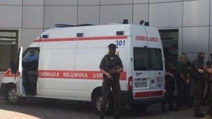 Фигуранта "газового дела" Постного доставили в суд Киева на "скорой"