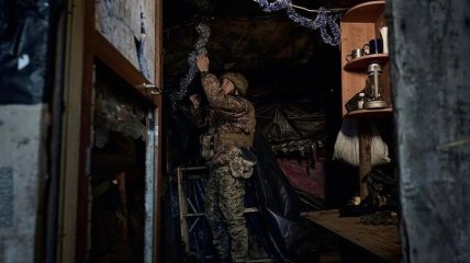 Украинские военные готовятся к Рождеству 2022 года