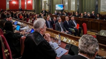  В Мадриде начался судебный процесс над бывшими лидерами Каталонии