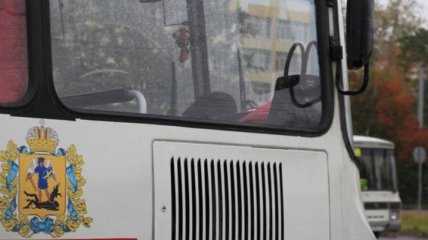 В РФ загорелся автобус с проверяющими пожарной безопасности ТЦ