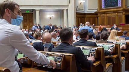 Депутаты отложили постановление о сокращении районов 