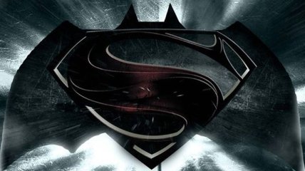 Фильм "Бэтмен против Супермена" разделят на две части