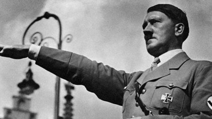 Писатель Симони Диас: Адольф Гитлер умер в Бразилии в 1984 году 