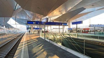 До Венского вокзала можно добраться за чуть более чем 10 часов