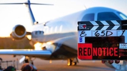 Netflix начал съемки боевика "Красное уведомление"