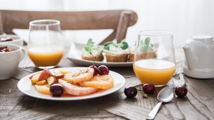 Эксперты назвали главные признаки неправильных завтраков
