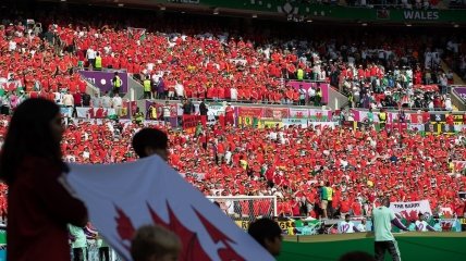 Фанаты Уэльса на ЧМ-2022
