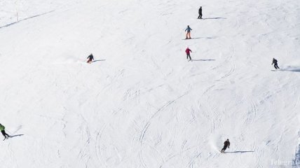 В Швейцарии в результате схода двух лавин погибли двое туристов