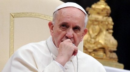 Папа Римський провів недільну службу через відеозв'язок