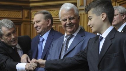 Три Президента Украины поддержали план Порошенко 