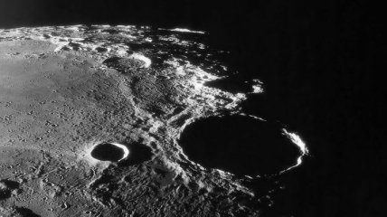 Американский зонд LADEE разбился на Луне