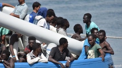 Италия может закрыть порты из-за мигрантов