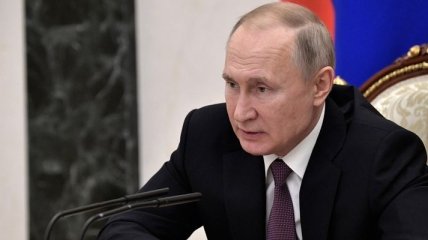 Путин предостерег от попыток исказить историю Великой отечественной войны