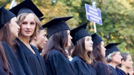 В Украине хотят ввести возможность получать высшее образование на работе
