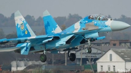 Крушение истребителя Су-27: опубликованы кадры последних минут перед взлетом