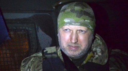 Турчинов рассказал о том, как попал под обстрел в зоне АТО