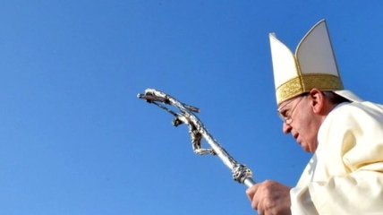 Скандал Ватикана: Немецкая католическая церковь извинилась за насилие над детьми