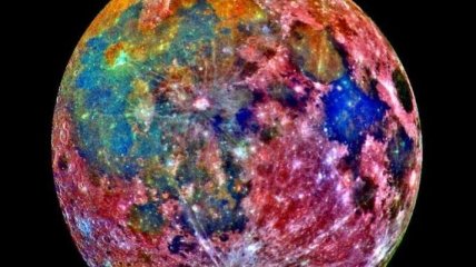 Астрономы показали, как на самом деле выглядит Луна